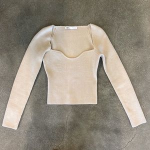 Zara beige ribbed long-sleeve
